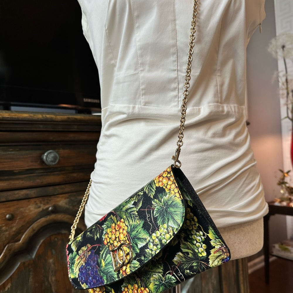 Dolce & Gabbana Floral print leather crossbody on chain - Picture 6 of 6